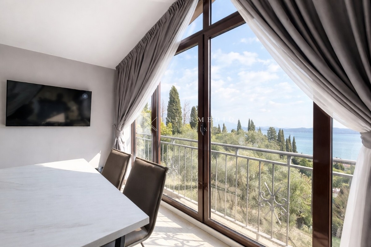 Apartment for Sale in Baošići, Herceg Novi – 1 Bedroom, Sea View, 45 m², Below the Main Road